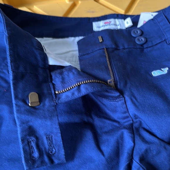 Vineyard Vines Shorts - Picture 4 of 7